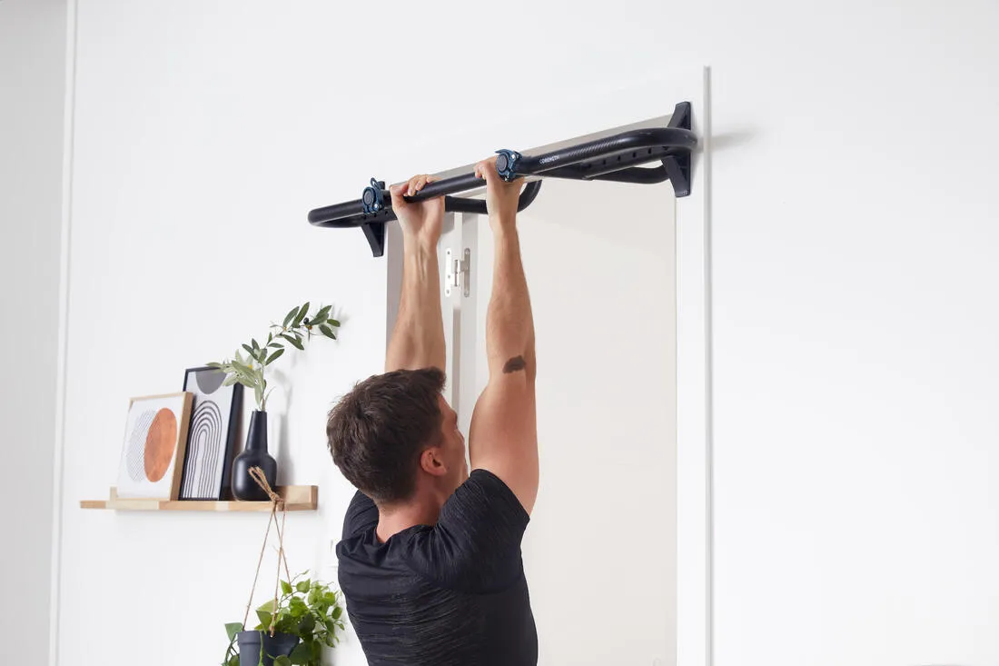 Barre de traction pour porte musculation à fixer sans vis