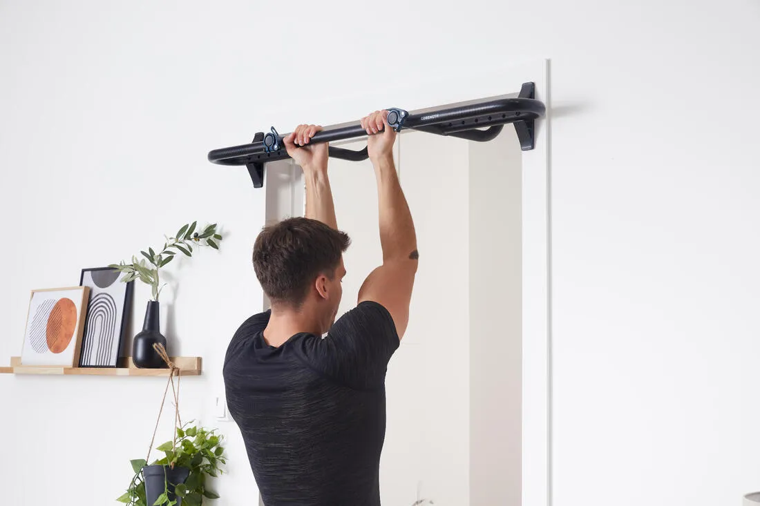 Barre de traction pour porte musculation à fixer sans vis
