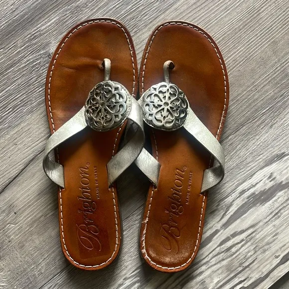 Brighton Ferrara leather Alice sandals/slides Sz 9