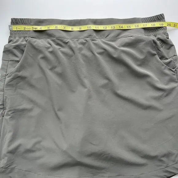 Coolibar Pisa Travel Skort UPF 50  Palm Leaf Green Womens XL RFID Block Pocket