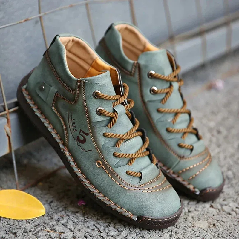 High model - Handmade men's shoes made of leather. Very comfortable