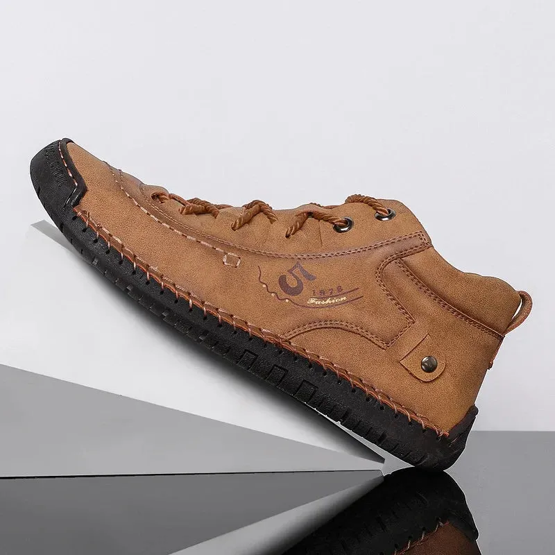 High model - Handmade men's shoes made of leather. Very comfortable