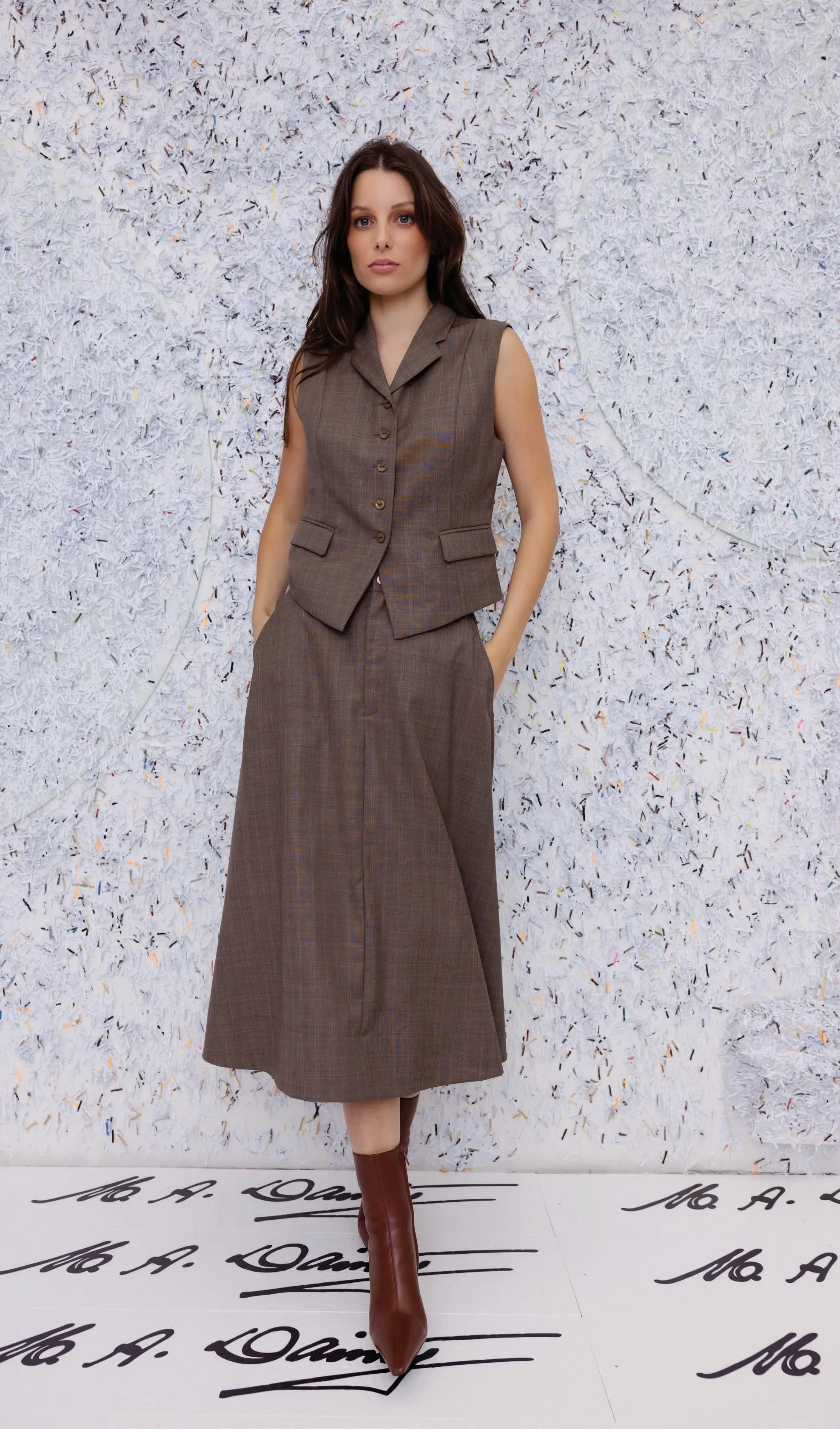 M.A Dainty II SWING - Tan Check