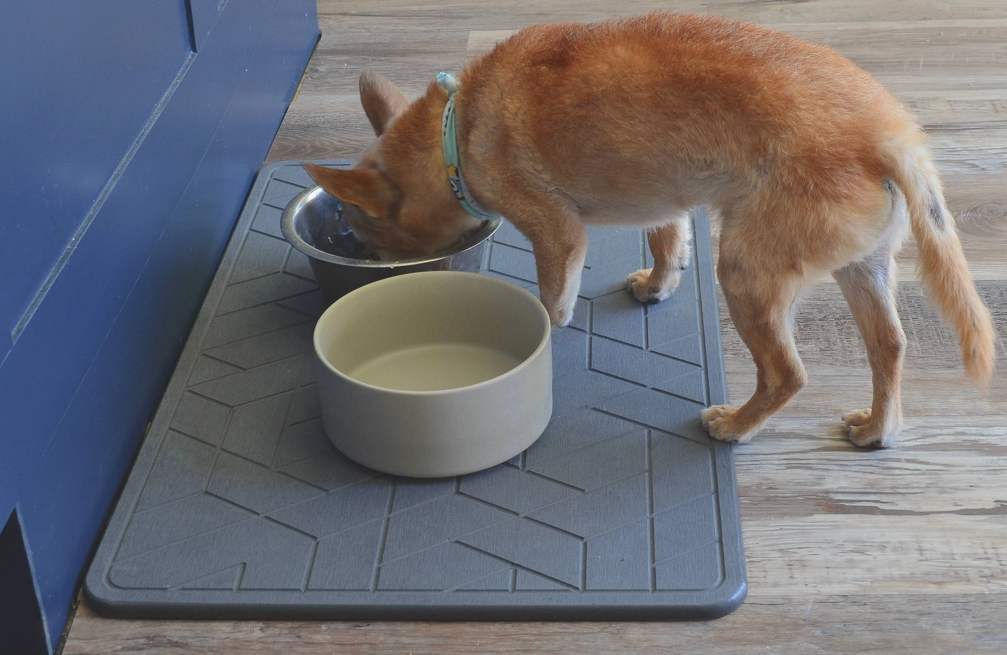 Me Mother Earth - Quick Dry Diatomite Mat: Dark Gray