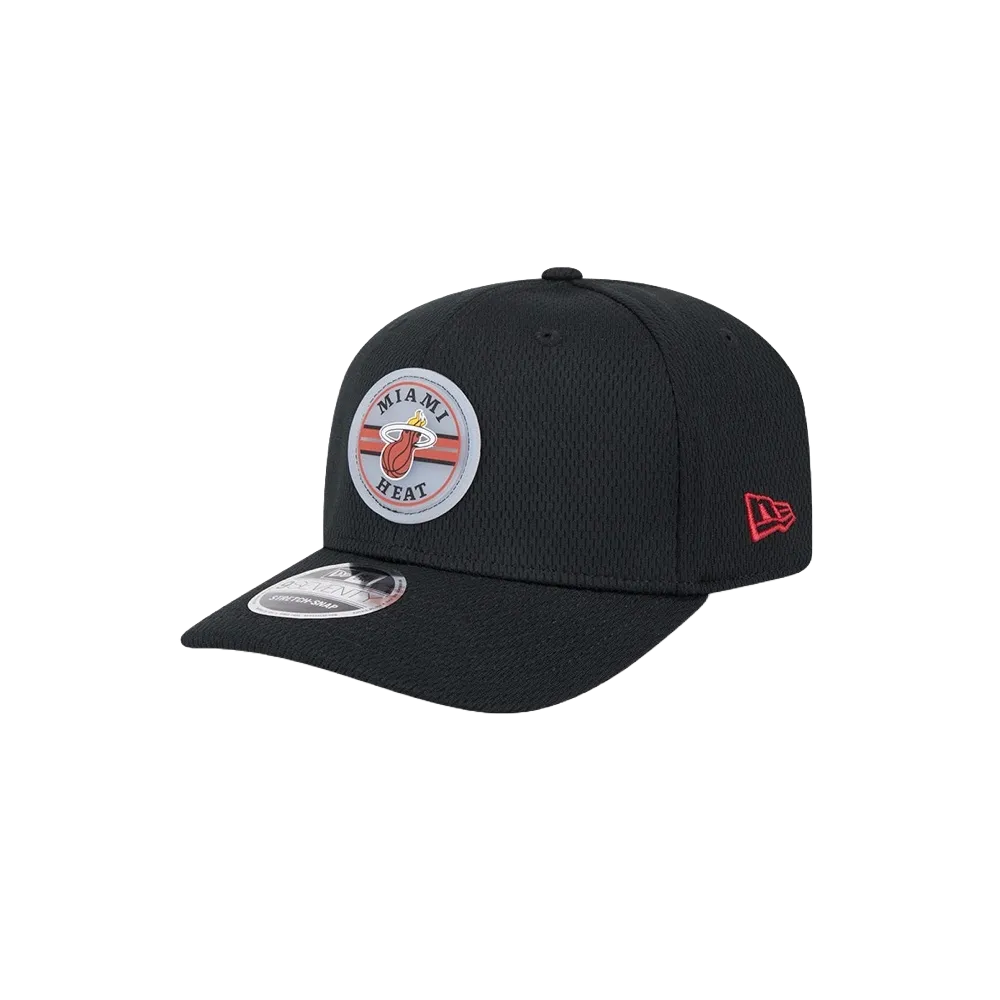 New Era Miami HEAT Patch Mesh Snapback