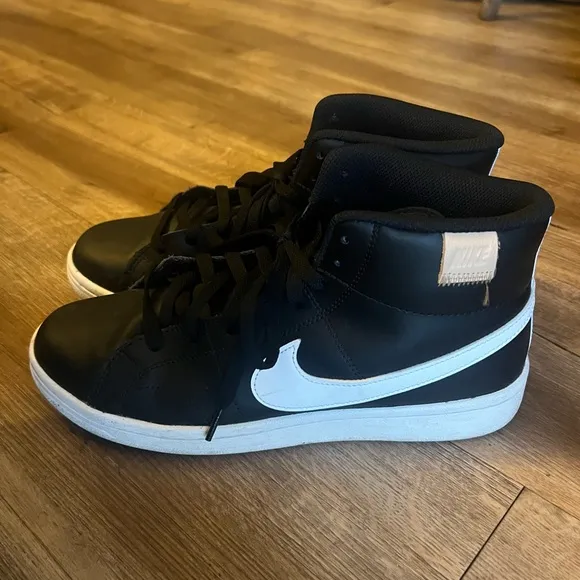 Nike Court Royale 2 High Top Sneaker