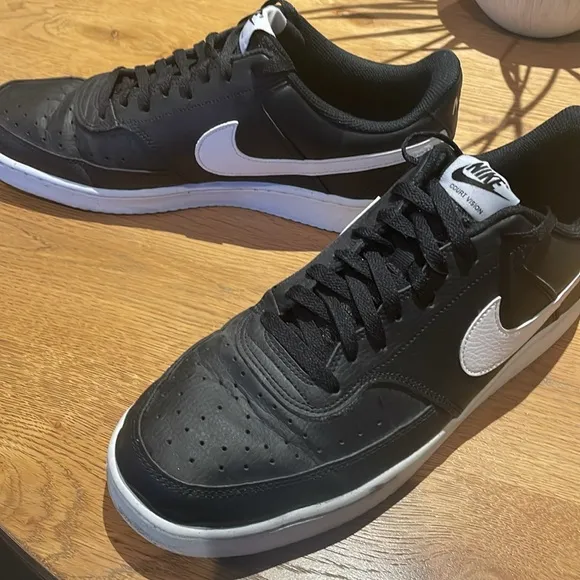 Nike men’s shoes