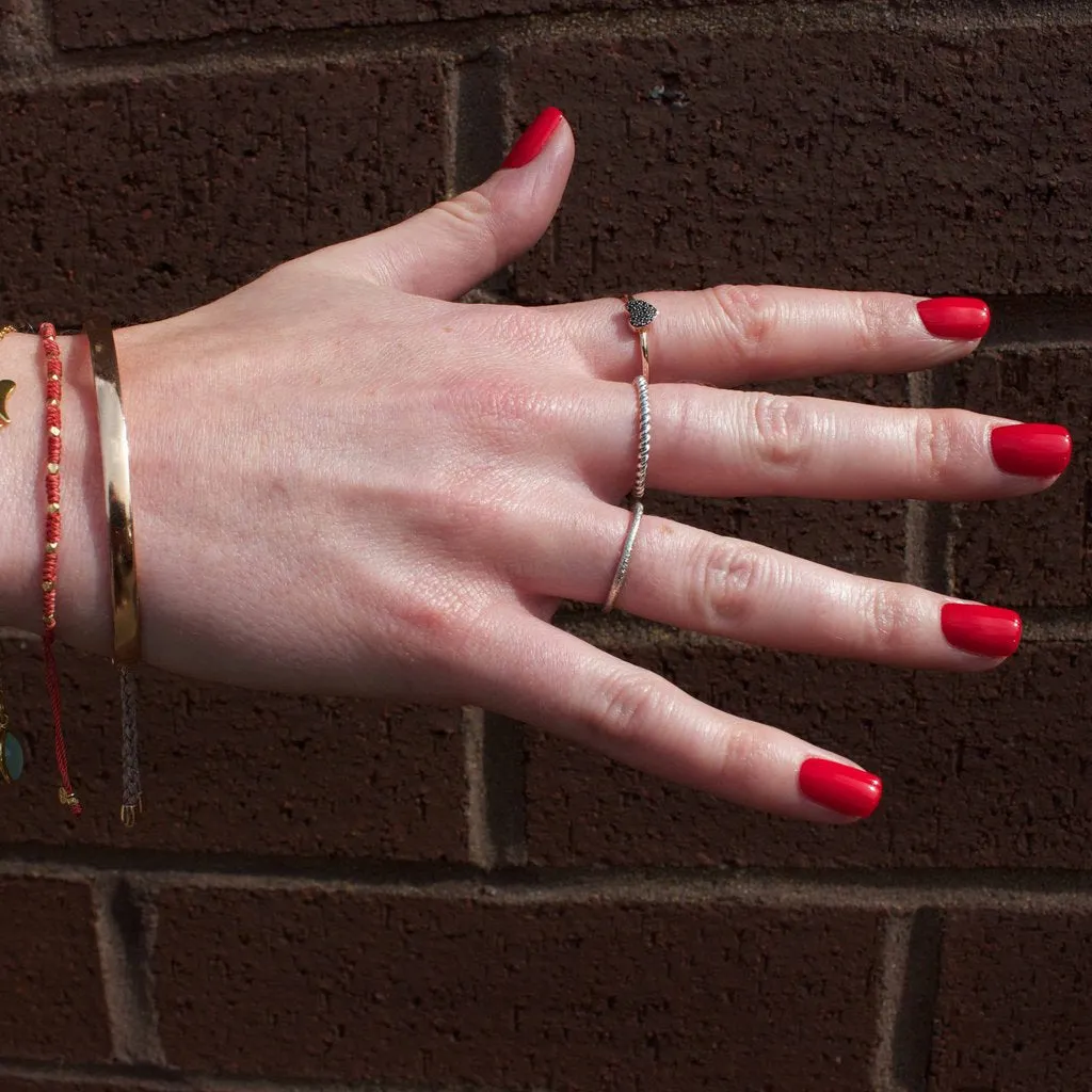 NO.19 PILLAR BOX RED NAIL POLISH