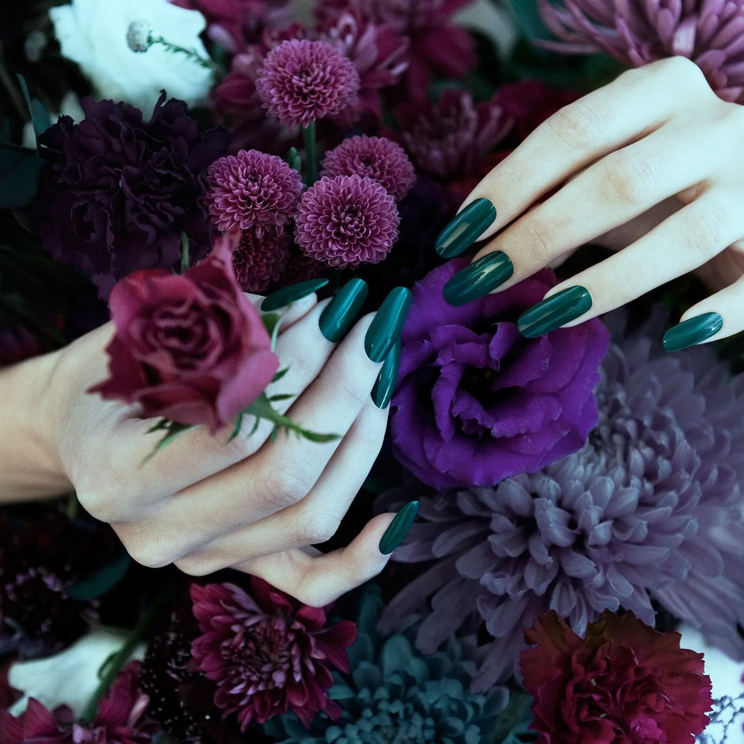 NO.201 WILTING BOUQUET NAIL POLISH