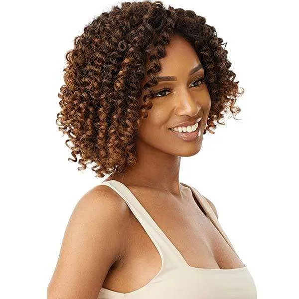 Outre Quick Weave Synthetic Half Wig - CHINDO