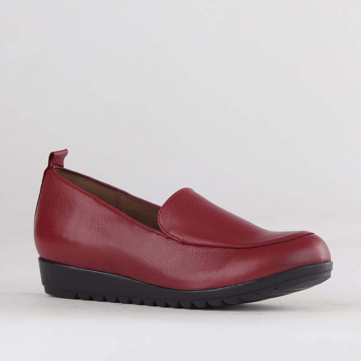 Slip-on Loafer in Red - 12529