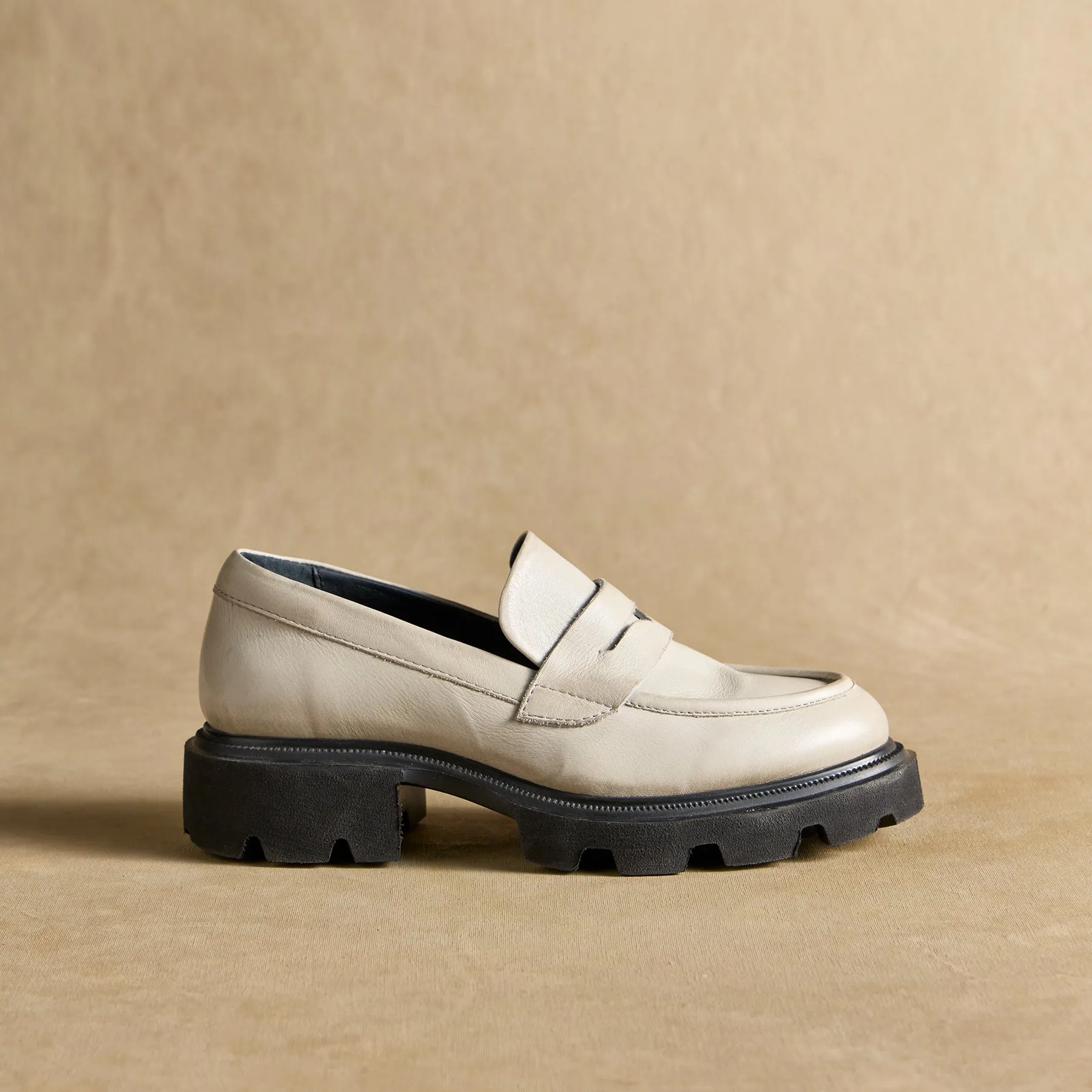 Toni Lug Sole Loafers