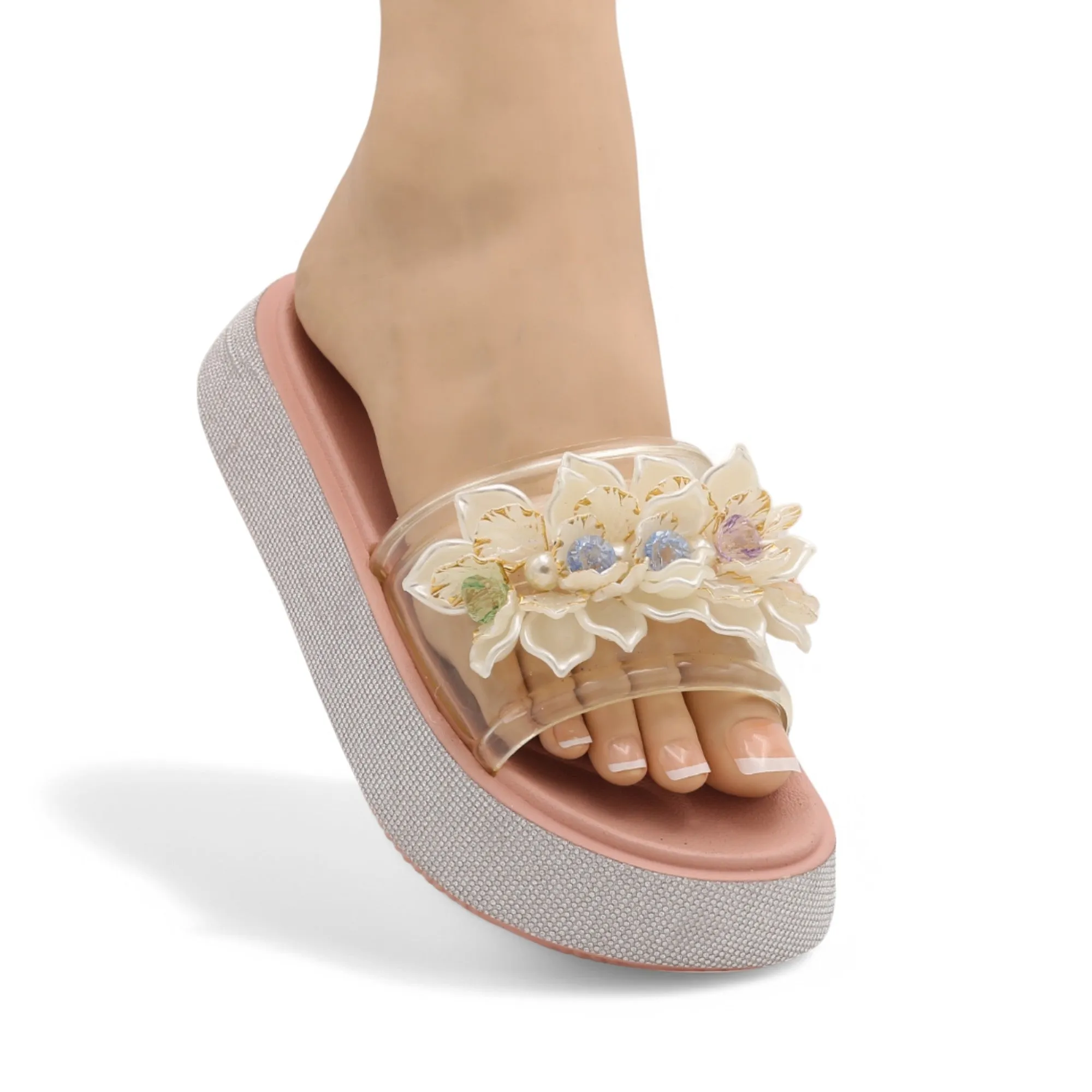 Transparent pearl slipper
