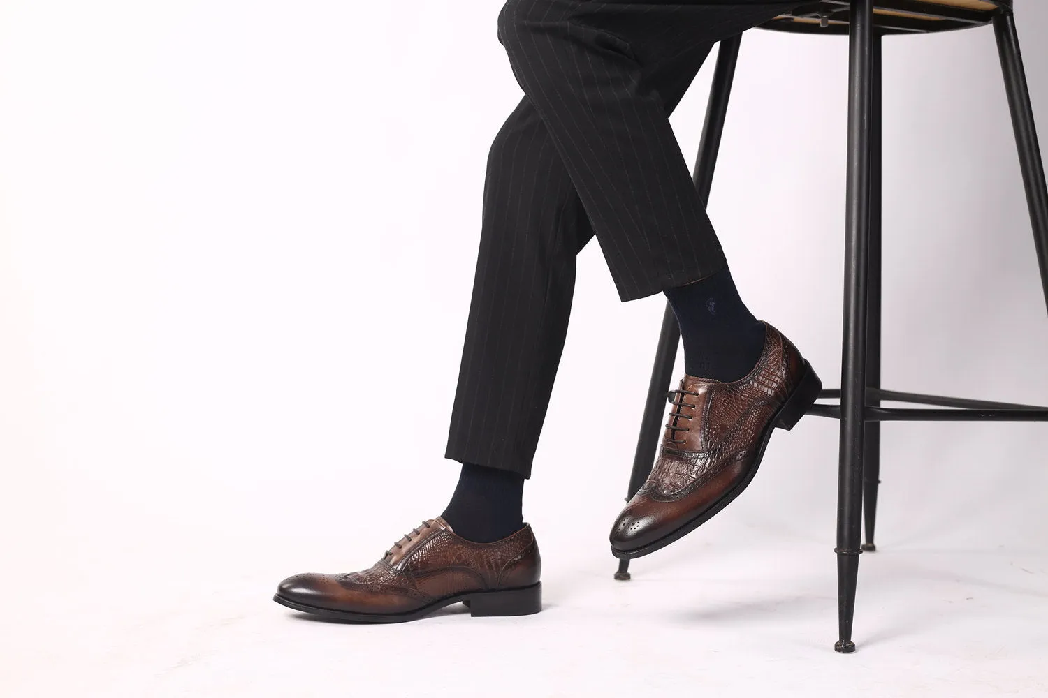 Wildking Men's Crocodile Style Leather Retro Oxford Shoes 3066